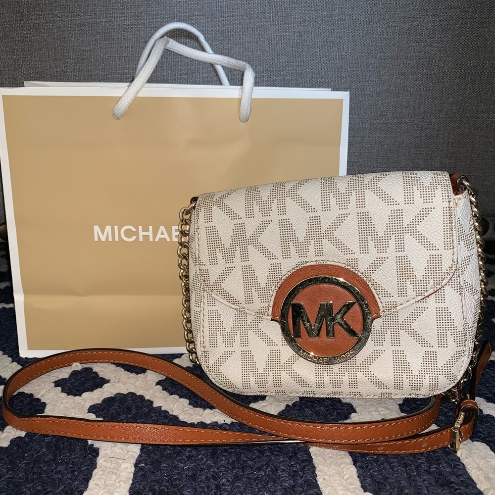 MK Crossbody